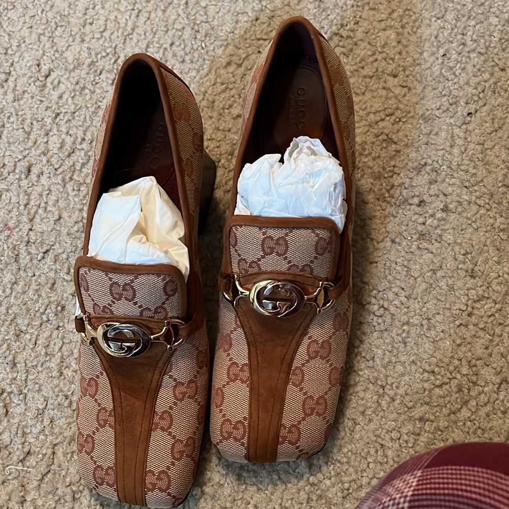 Gucci sandals